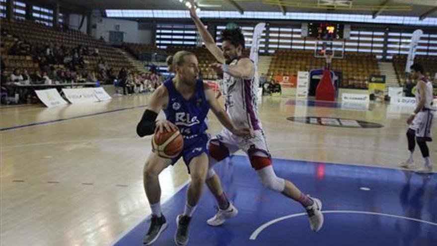 Dan Trist, el refuerzo del Cáceres para salir de abajo