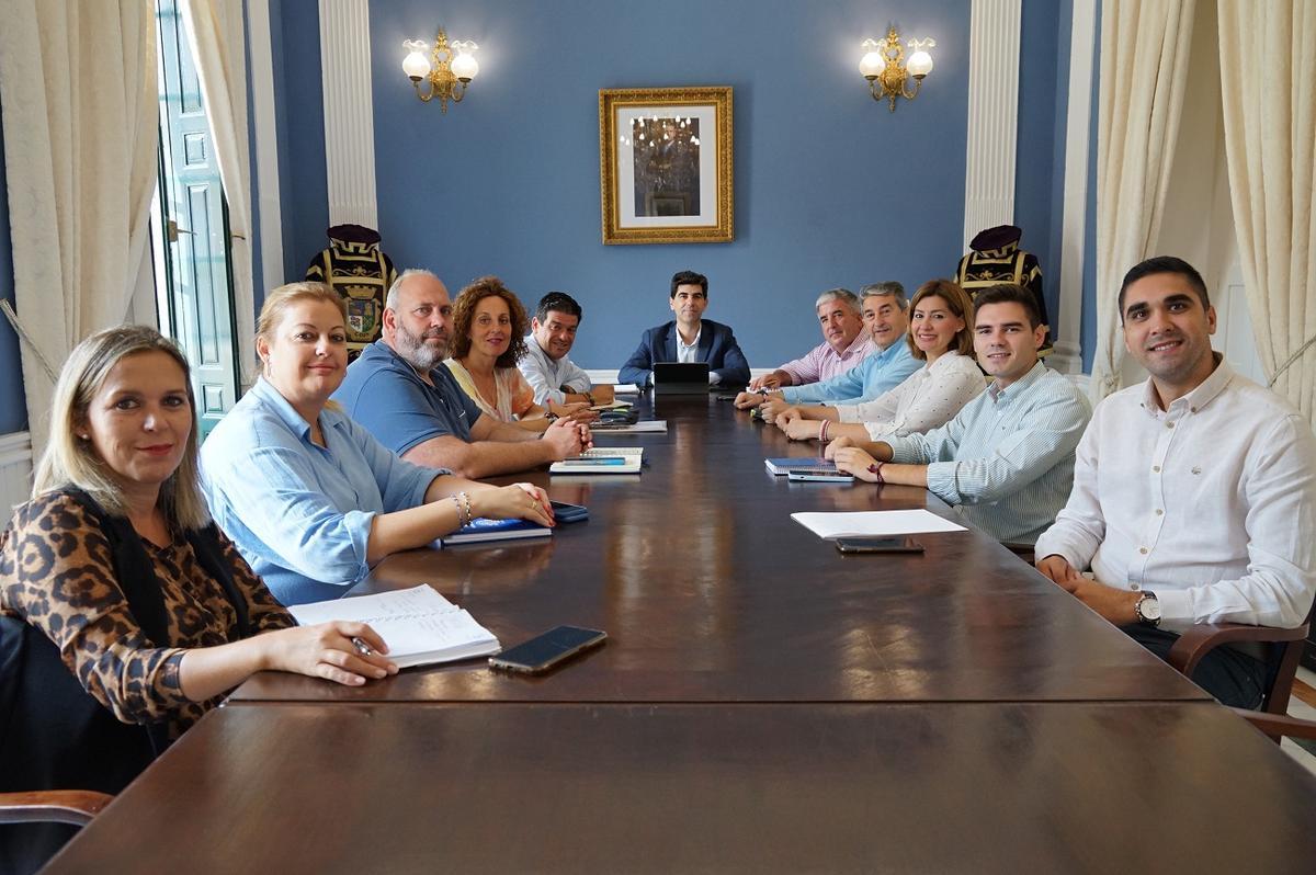 Primera reunión de trabajo del nuevo equipo de gobierno de Coín.