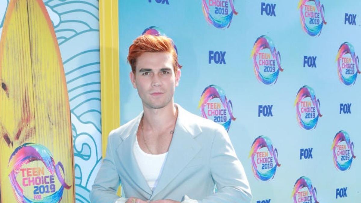 Los mejores looks de la afombra roja de los Teen Choice Awards 2019