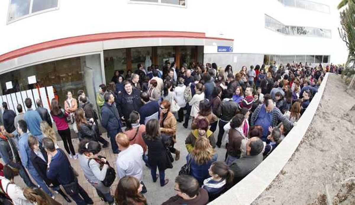 Canarias oferta plazas de funcionarios tras siete años sin convocar oposiciones
