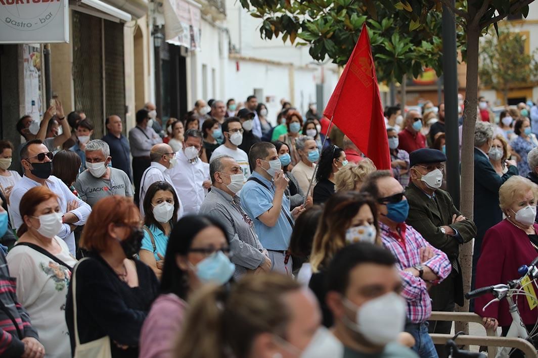 Adiós a Julio Anguita: Córdoba despide entre aplausos a su primer alcalde de la democracia