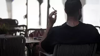 Los médicos de familia apoyan la prohibición de fumar en las terrazas: "La salud no se negocia"