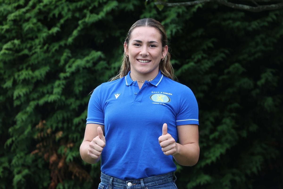 Reportaje a Ana Peralta, jugadora de rugby del CRAT