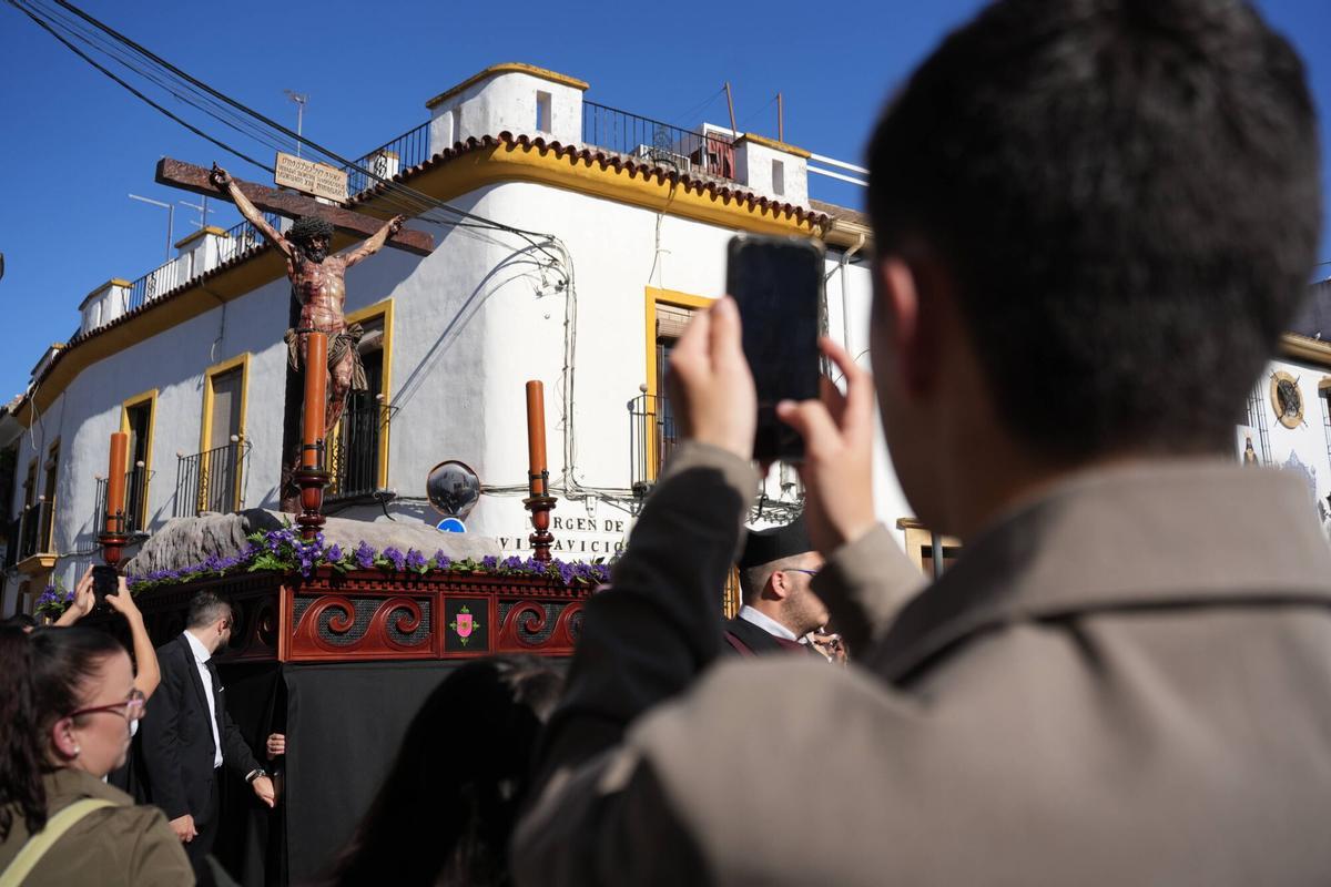 La sobriedad de la Universitaria por las calles de Córdoba La sobriedad de la Universitaria por las calles de Córdoba
