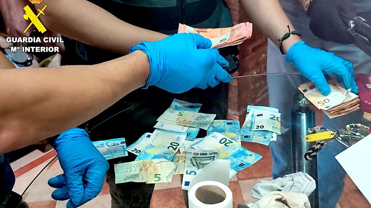 La Guardia Civil desarticula uno de los principales grupos organizados en el tráfico de hachís asentados en la provincia de Málaga y que operaban en Sevilla