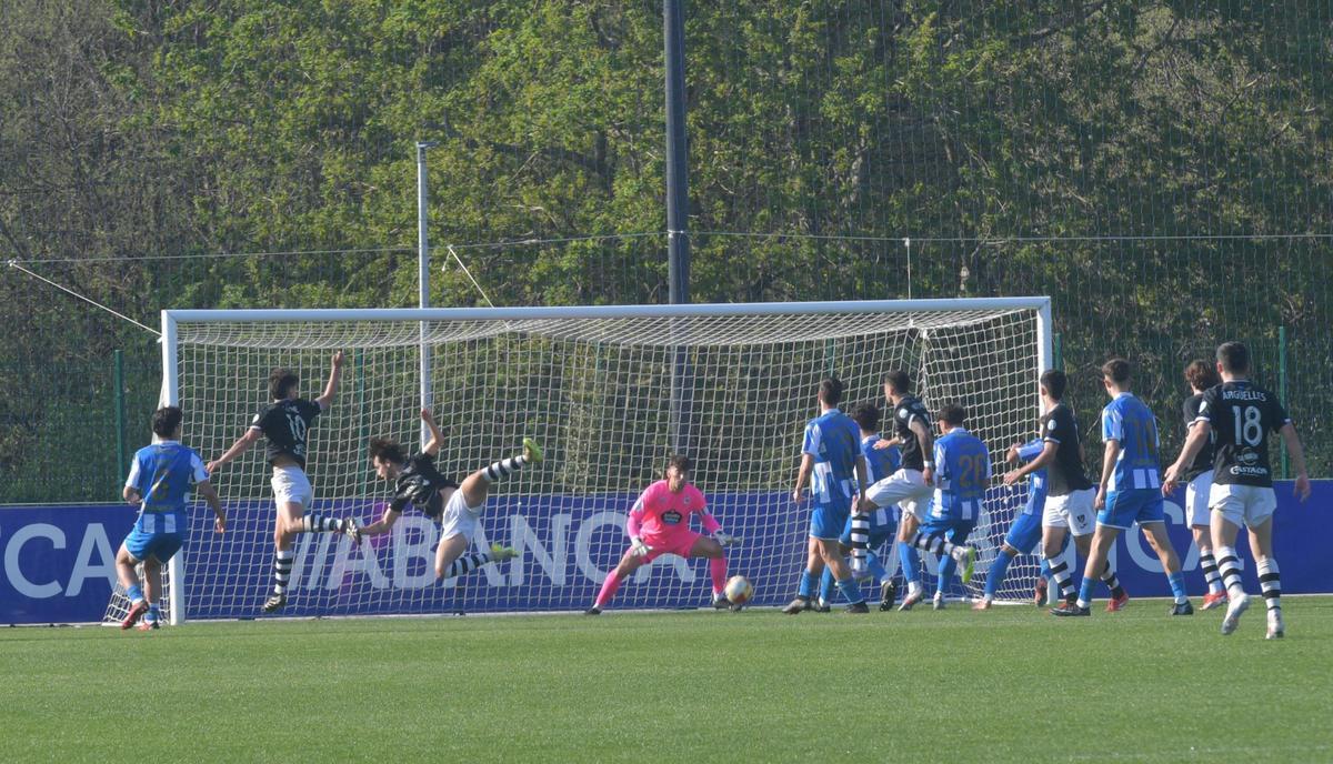 El Fabril vence al Lealtad (3-1) en Abegondo