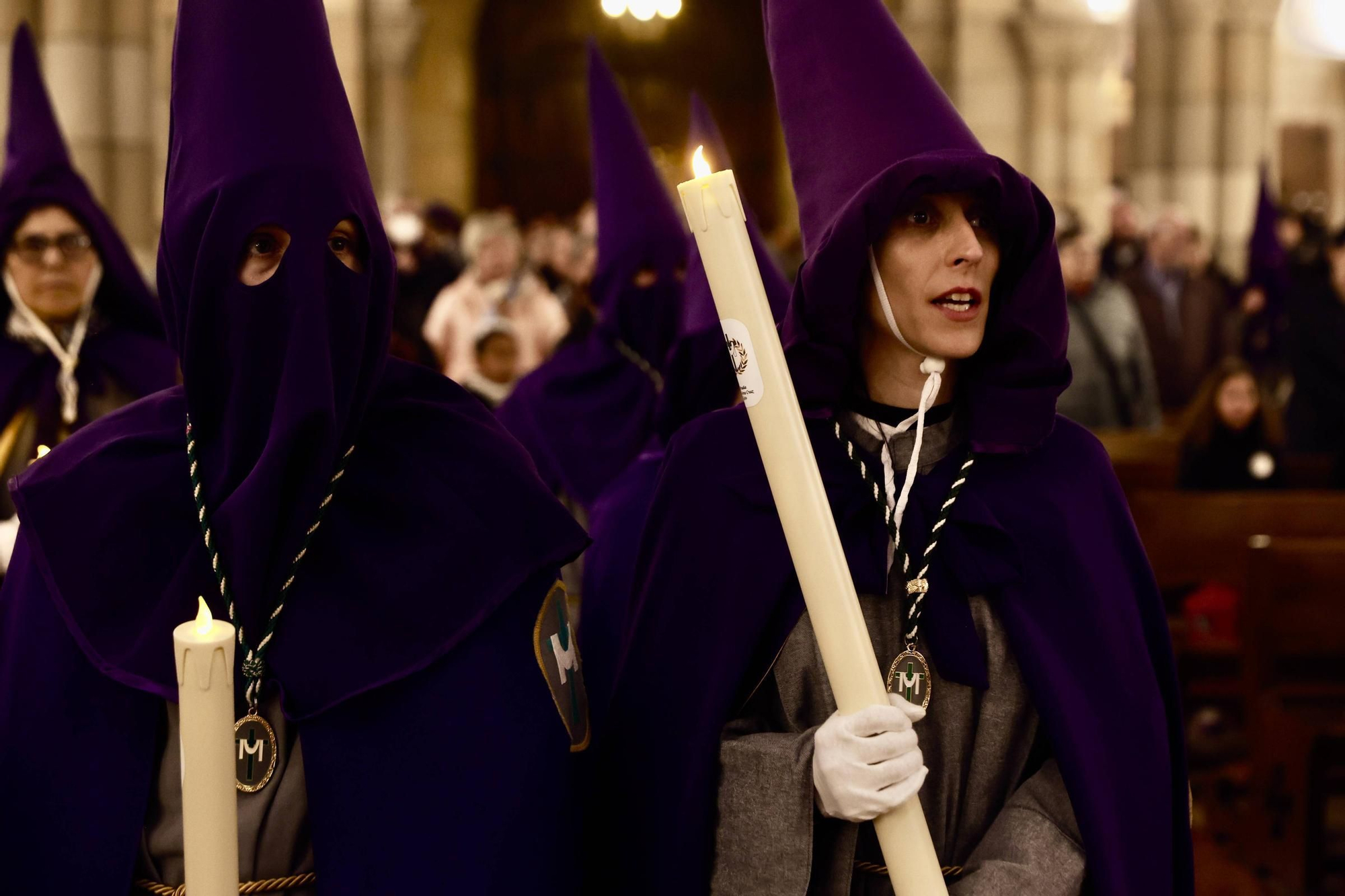 La lluvia frustra la procesión de las Lágrimas de San Pedro en Gijón