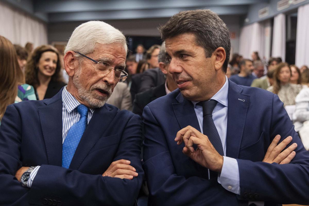 Unai Sordo y Pepe Álvarez en el Club de Encuentro Manuel Broseta