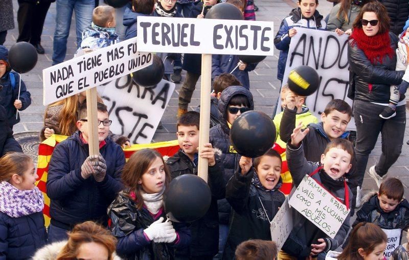 Masiva manifestación en Andorra