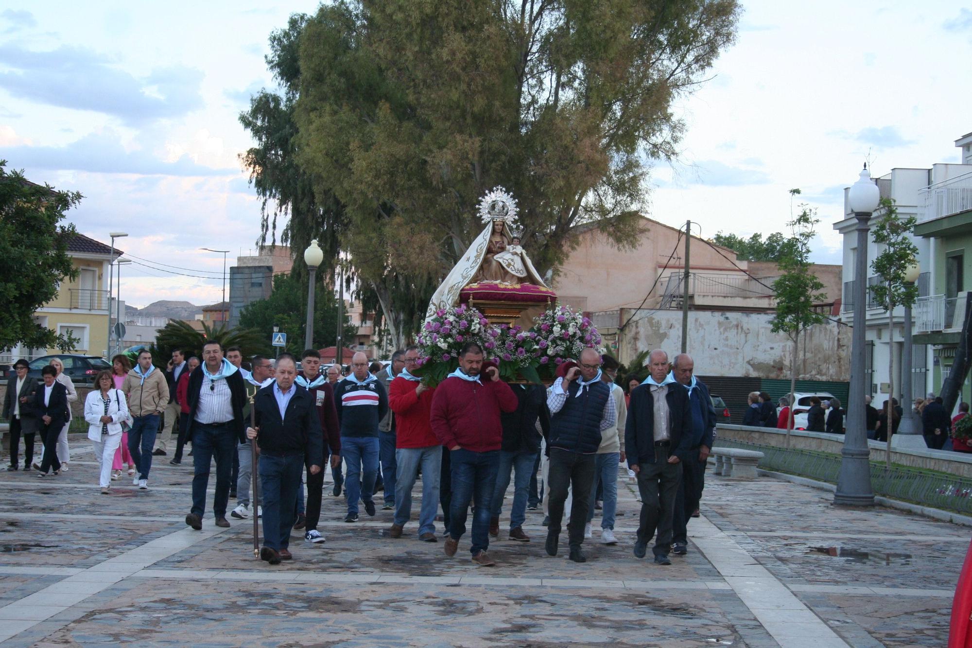 La Patrona de Lorca sale en procesión por el convento