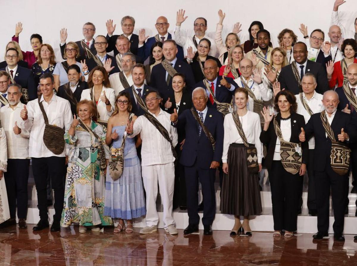 Petro crida a "contenir la barbàrie" bèl·lica