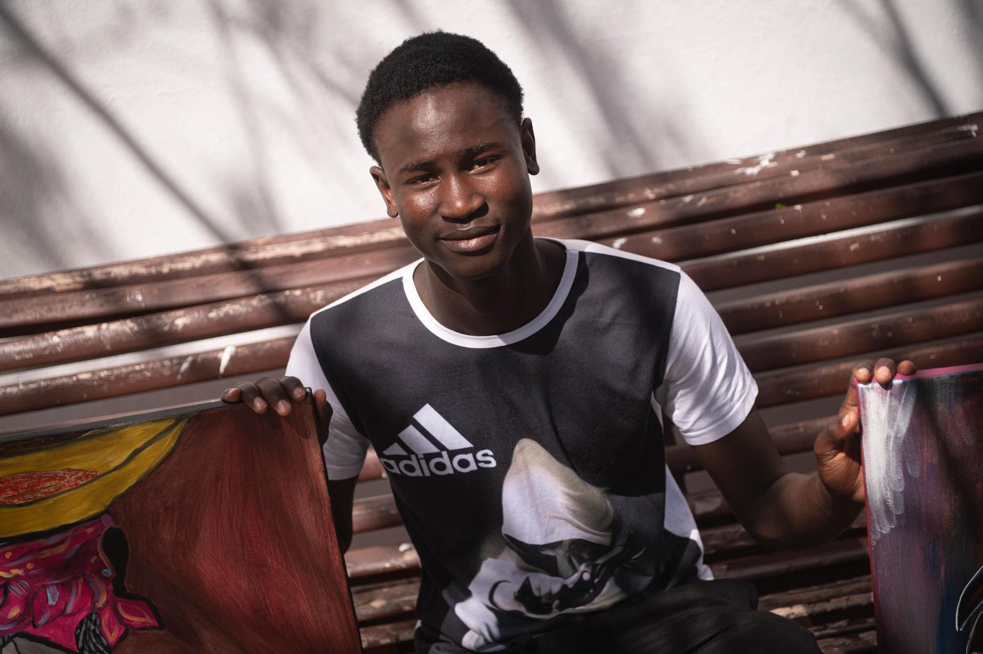 El artista migrante Djiberl Cisse
