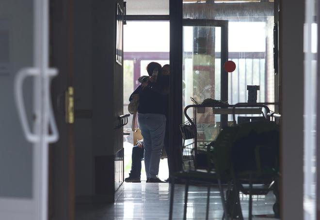 En imágenes | Un incendio en la residencia de Villafranca de Ebro deja 10 muertos y dos heridos críticos