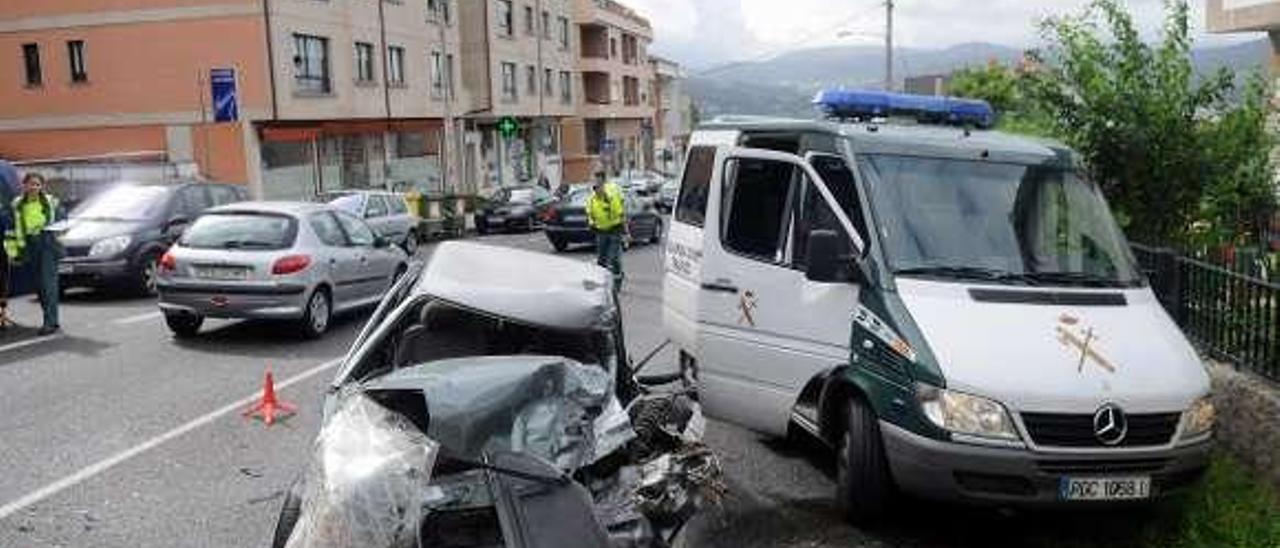 Uno de los últimos accidentes en la PO-308 en Raxó.