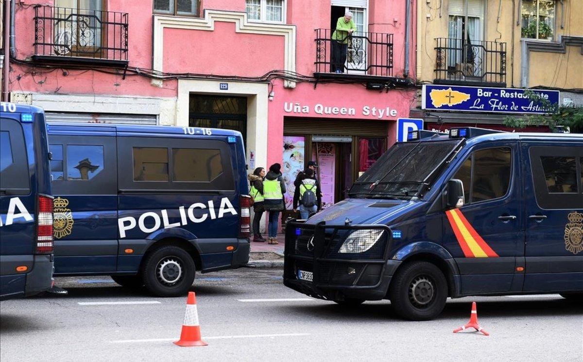 zentauroepp45880609 furgonetas policia nacional190717100958