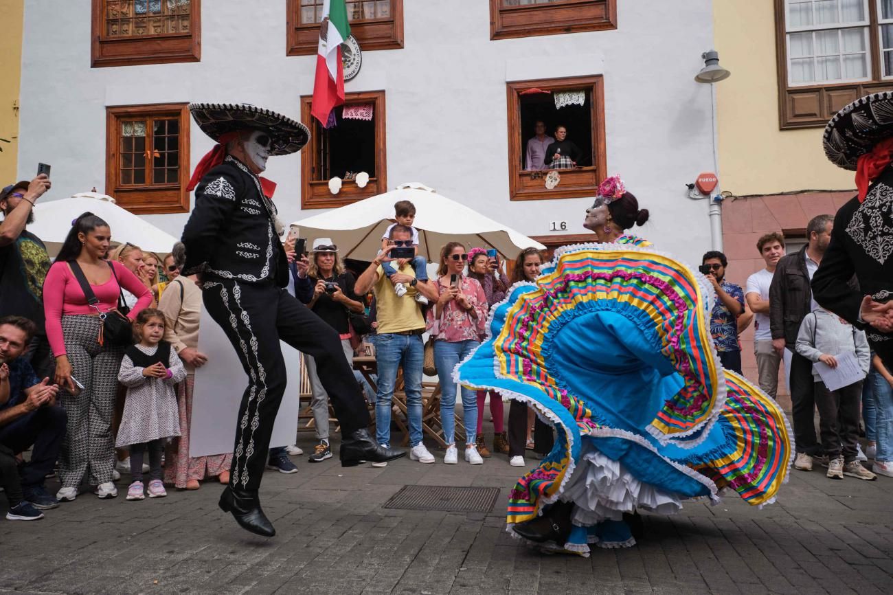 Desfile de catrinas en La Laguna