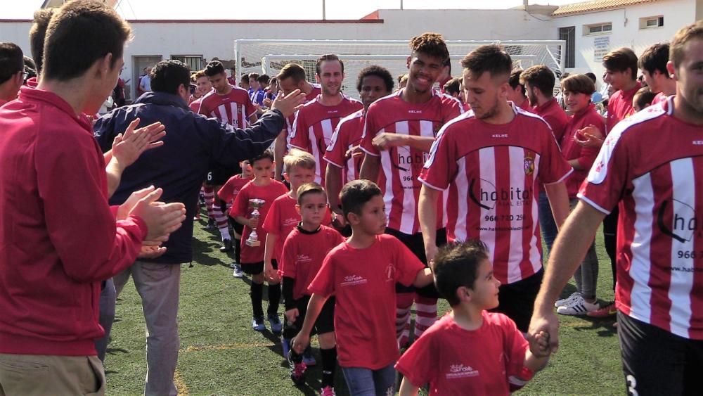 El Montesinos celebra el ascenso por todo lo alto