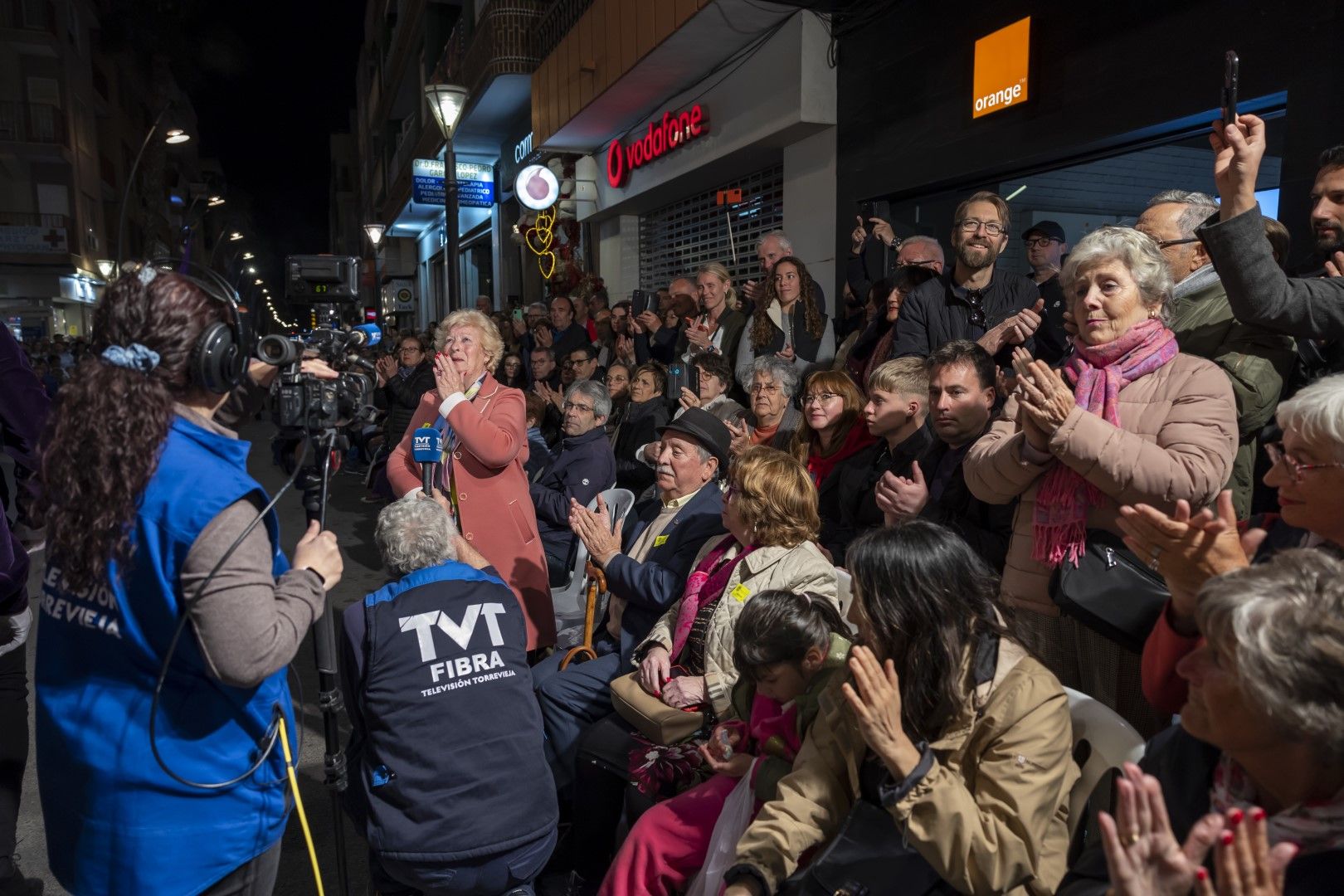 Las quince cofradías de la Semana Santa de Torrevieja recorrieron las calles en Viernes Santo