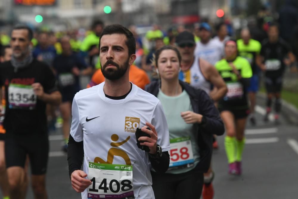 Búscate en la galería del medio maratón Coruña21