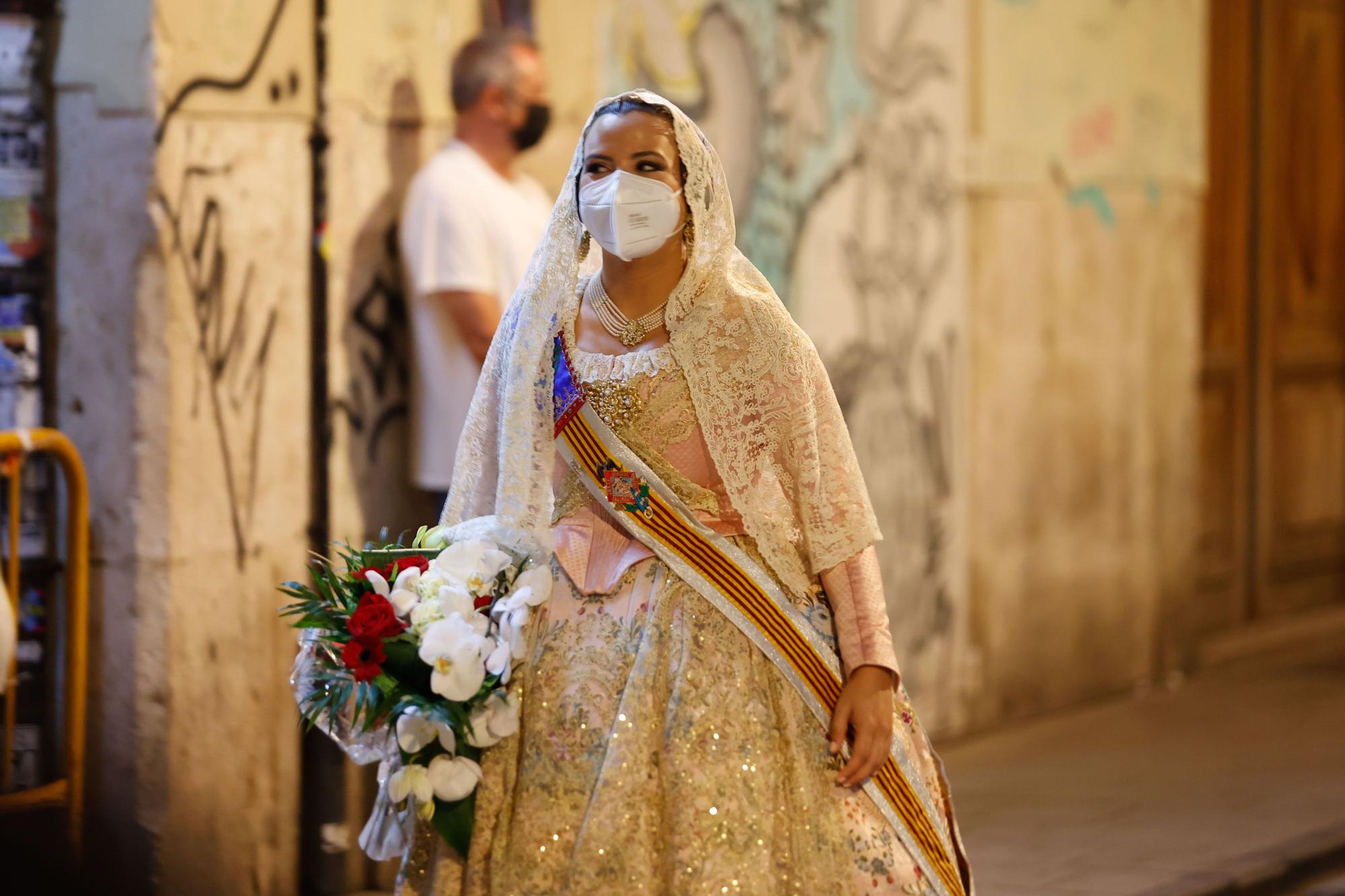 La Fallera Mayor y su Corte de Honor cierran la Ofrenda más atípica