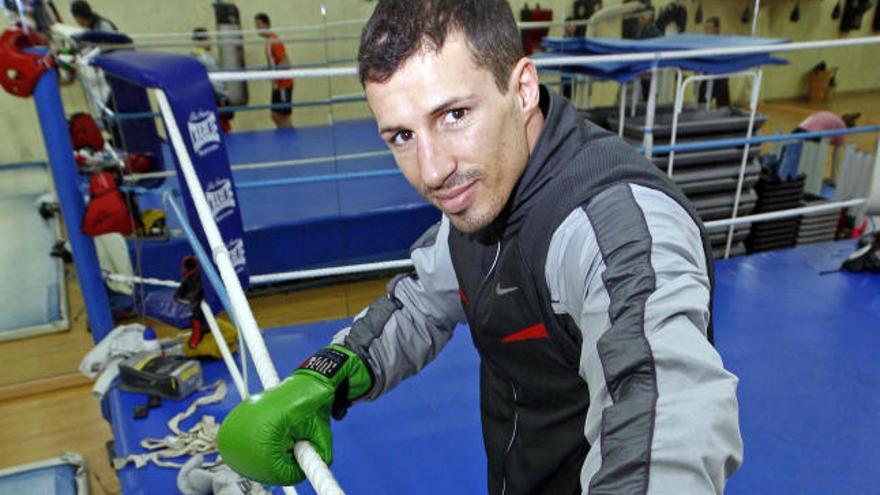 Iván Pozo, ayer en el gimnasio Saudade. // Marta G. Brea