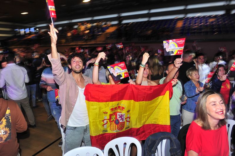 L'Altet y Elx, a una con Blanca Paloma