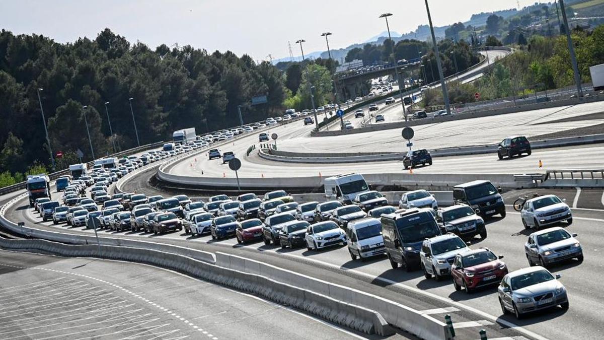 Un 85% de vehicles tornen a l’AMB en l’operació tornada de Setmana Santa