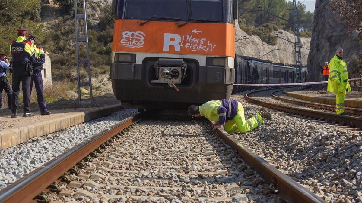 fMANRESA SANT VICENÇ DE CASTELLET Accidente tren choque entre dos trenes en Castellgali