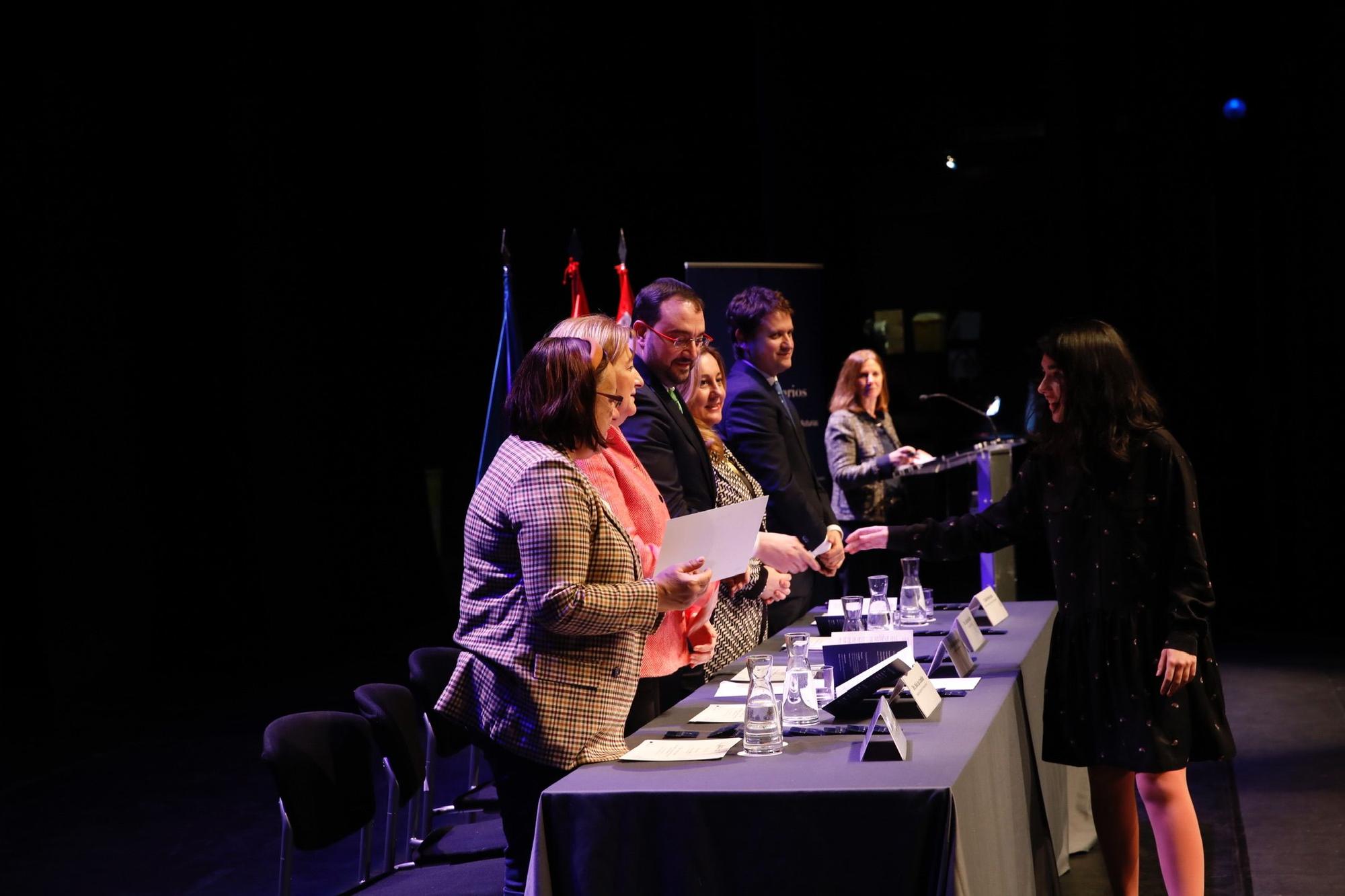 En imágenes: Así fue la ceremonia de entrega de los premios extraordinarios al esfuerzo personal