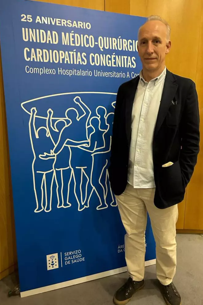 Pendientes del corazón desde el feto en A Coruña