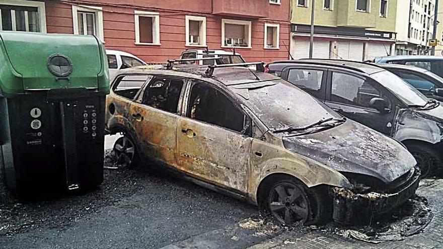 Coches afectados por el último incendio en s&#039;Escorxador.