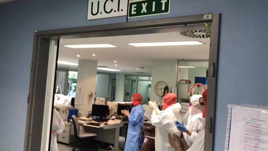 La primera paciente de Arroyo de la Luz que sale de la UCI en Cáceres