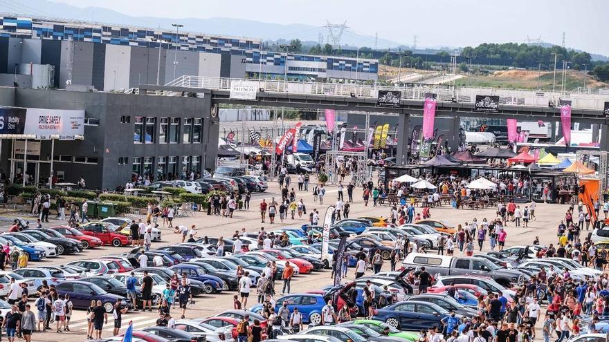 El Circuit Ricardo Tormo expone más de mil vehículos en el VolRace