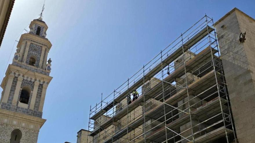 La Diputación abona los 300.000 € que han servido para restaurar y hacer visitable el campanario de la Colegiata de Gandia