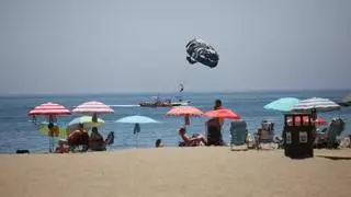 Rincón de la Victoria, Algarrobo, Vélez-Málaga y Torrox, con restricciones en el uso de agua en las playas