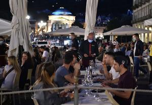 Turin (Italy), 23/05/2020.- Night life in Turin, Italy, 23 May 2020. Italy is gradually easing lockdown measures implemented to stem the spread of the SARS-CoV-2 coronavirus that causes the COVID-19. (Italia) EFE/EPA/Alessandro Di Marco