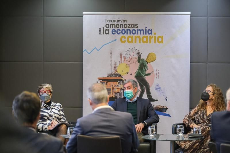 CC celebra un foro con empresarios