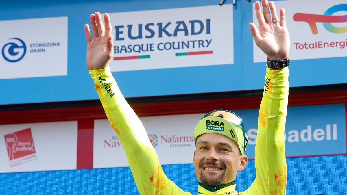 Roglic, favorito en la Dauphiné