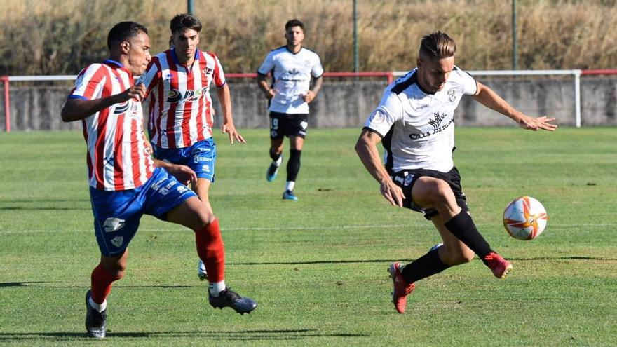 El Zamora CF salda con derrota su primer amistoso