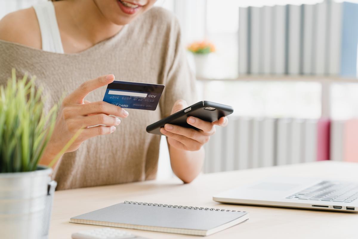 Cuando realizas compras online en Navidad, tienes los mismos derechos que cuando las efectúas en una tienda física