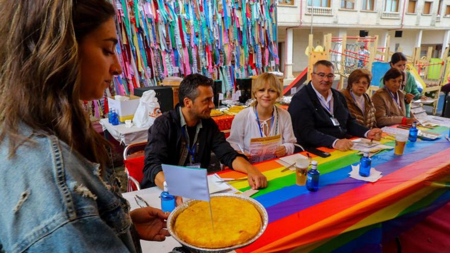 Premian a la asociación Gotas por su apoyo al colectivo LGTBI en el medio rural