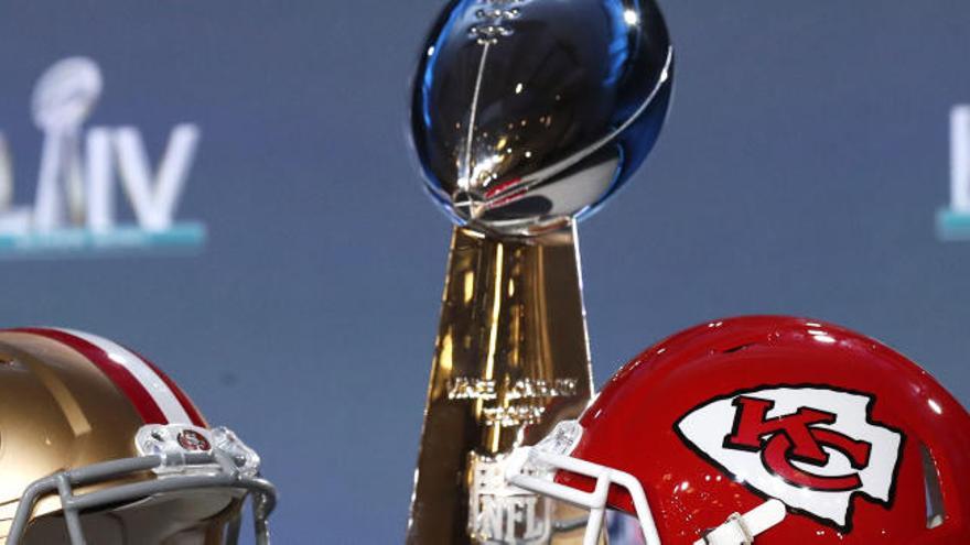 49ers y Chiefs se miden por el trofeo Vince Lombardi