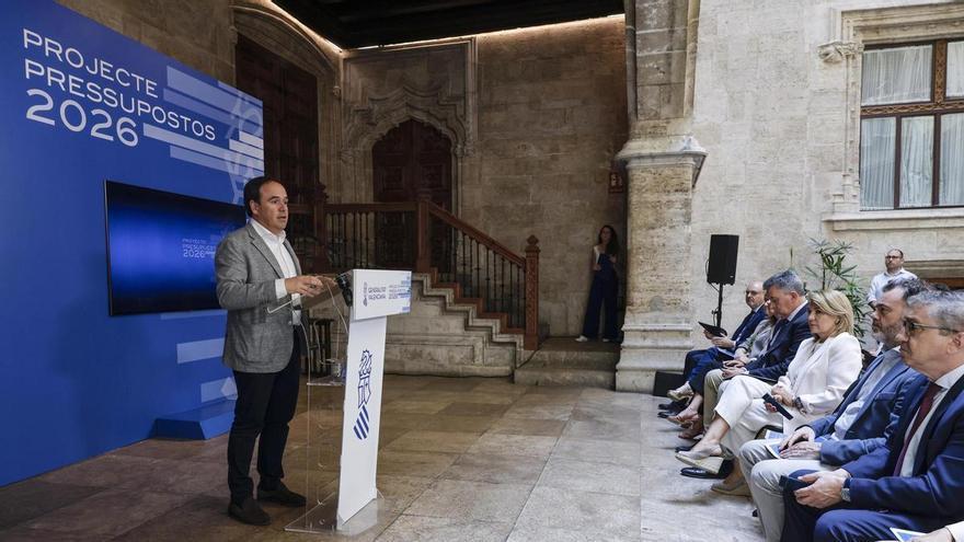 El Consell lleva a los Presupuestos una bajada de impuestos a las rentas por debajo de 100.000 euros