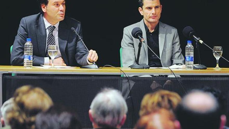 Público asistente al debate.