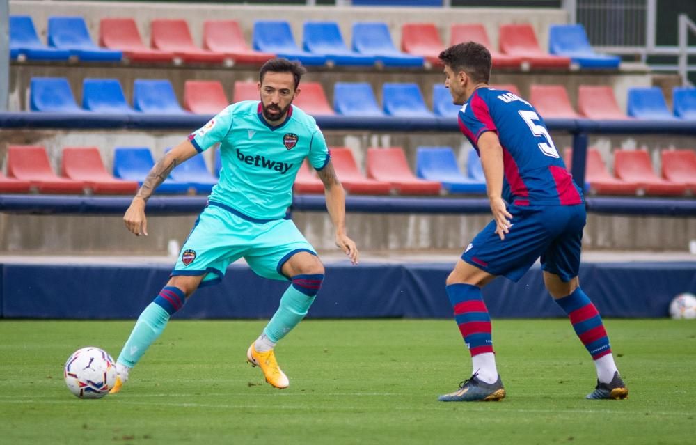 El Levante se entrena contra el Levante