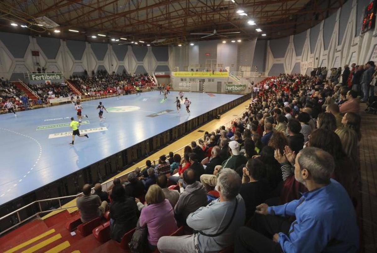 Foto de archivo de un partido del Fertiberia en el pabellón