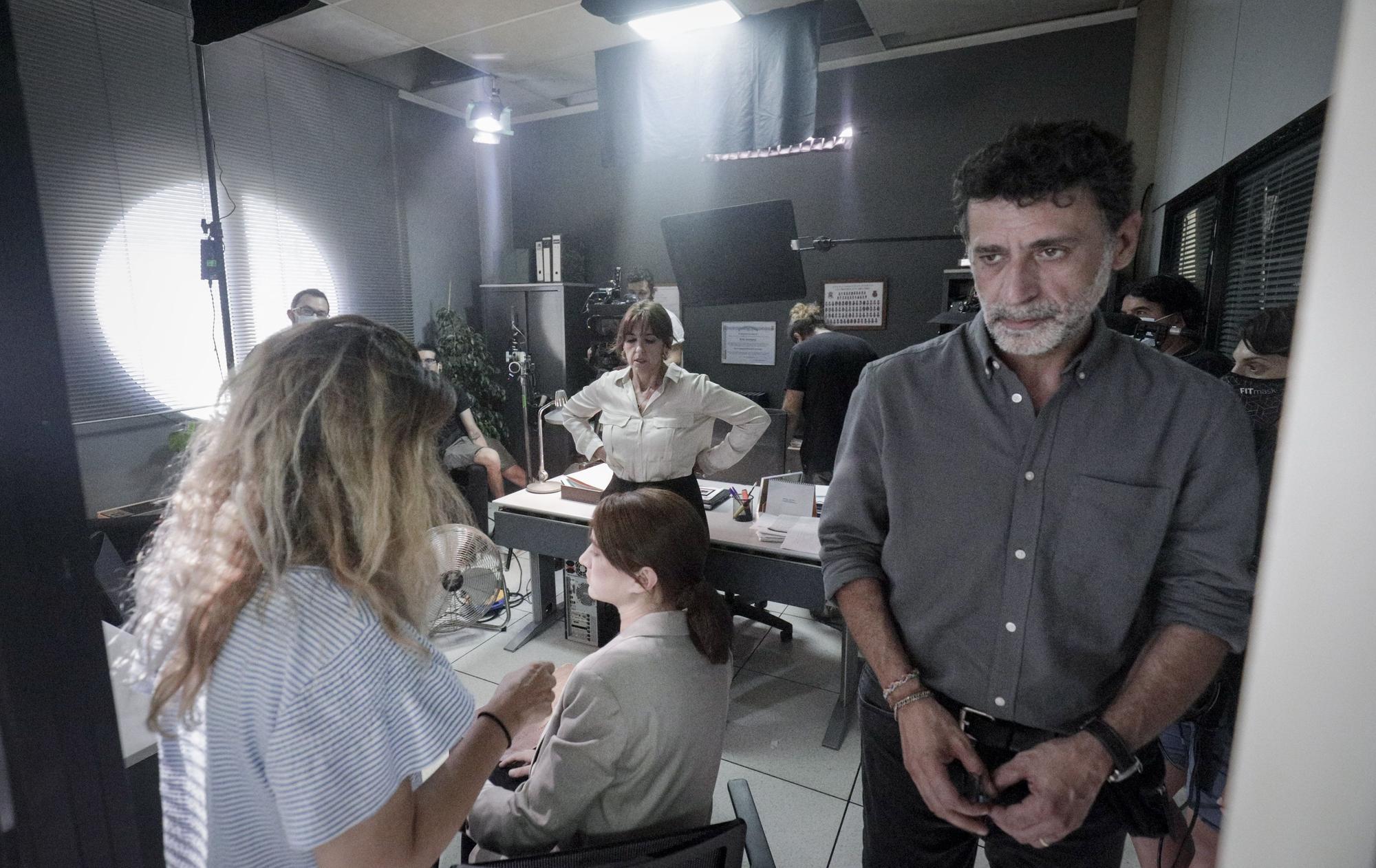 Toni Bestard convierte las instalaciones de Diario de Mallorca en un plató de cine