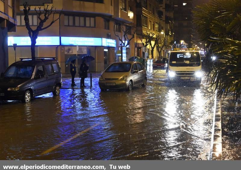 GALERÍA DE FOTOS -- El diluvio cae en Castellón y provoca inundaciones