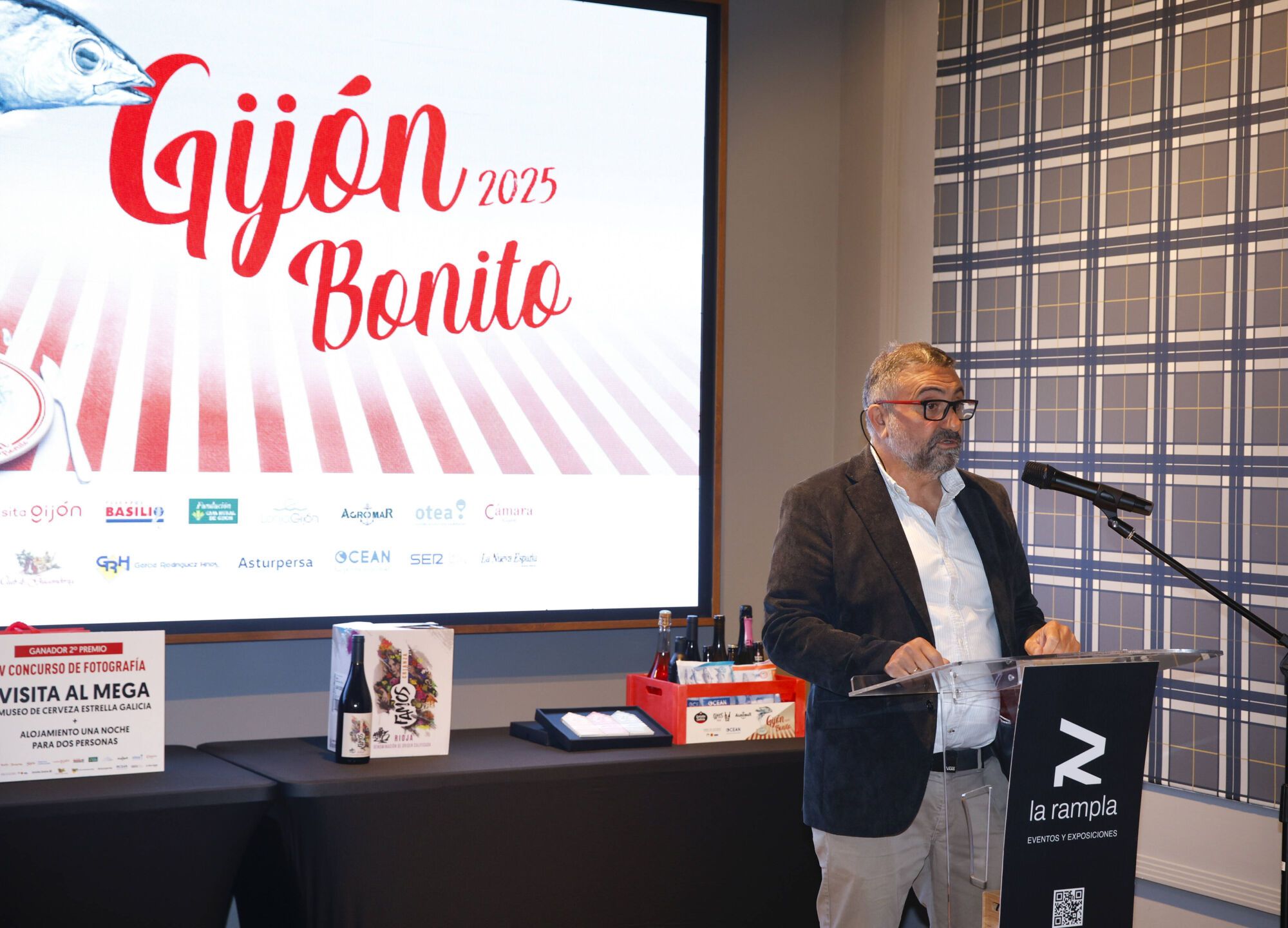 Entrega de premios del Concurso Fotográfico de "Gijón Bonito".