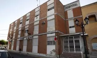 El Consell se compromete a invertir 4 millones en el antiguo hospital Santa Lucía